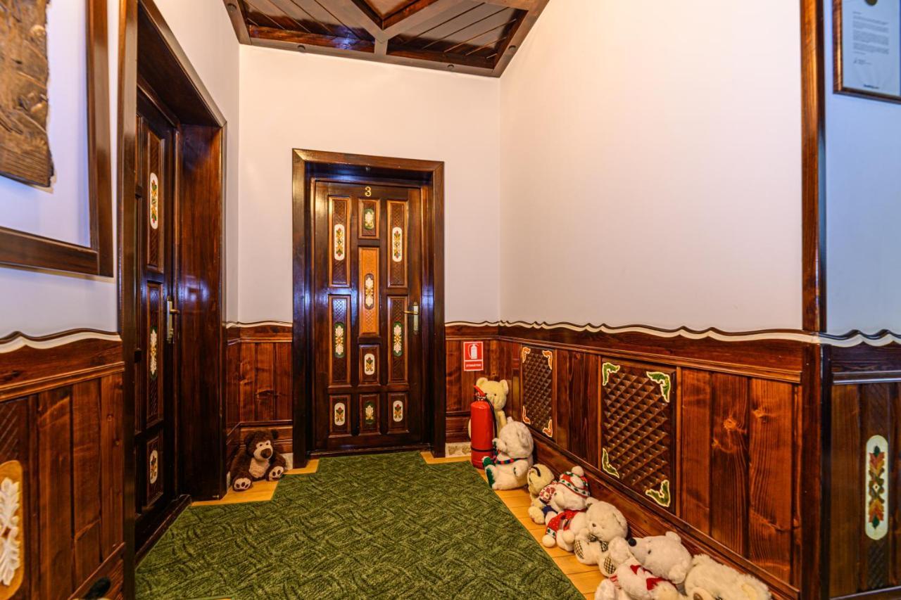 Regina Hotel Predeál Kültér fotó