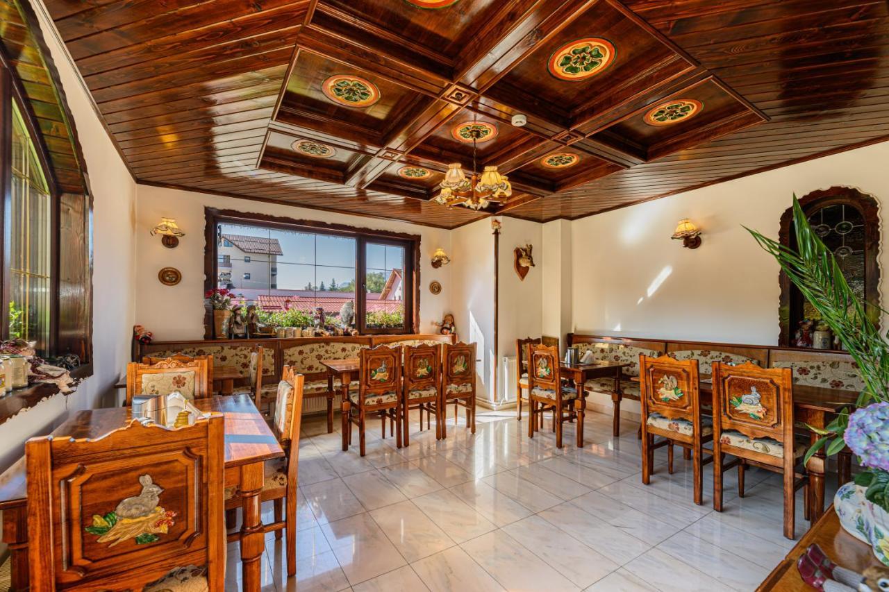 Regina Hotel Predeál Kültér fotó